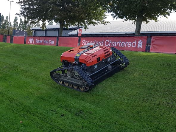 Hycut Remote Controlled Mower on steep Bank