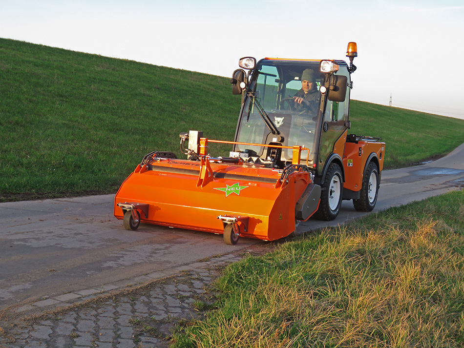 Kersten - The all new KM16560 Sweeper Kersten - The all new KM16560 Sweeper