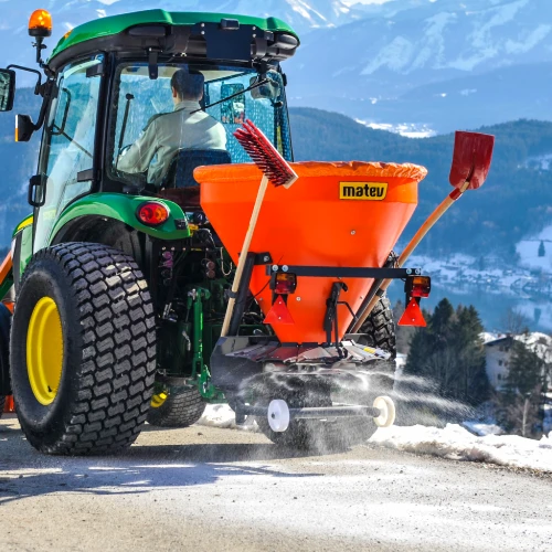 Matev 250L Mechanical/ Hydraulic Drive Mounted Steel Spreader