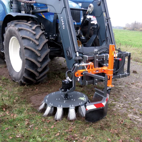 Weedbrush for Tractors and Loaders with 24 Versa-brush set - UB EASY PAK FL