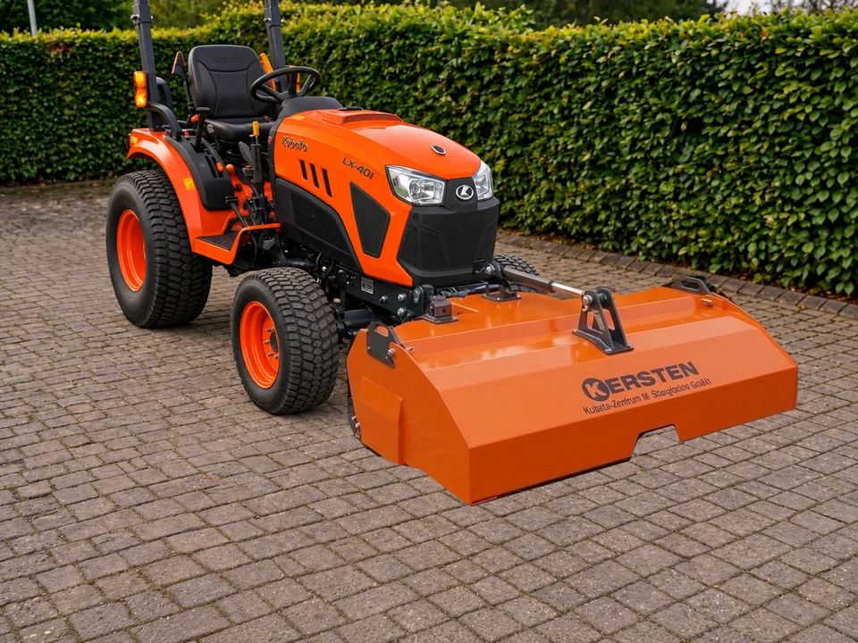 KM45 sweeper with collector box (illustration)